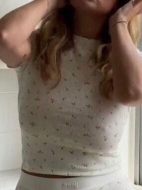 SKIMS Cotton Rib T-Shirt S